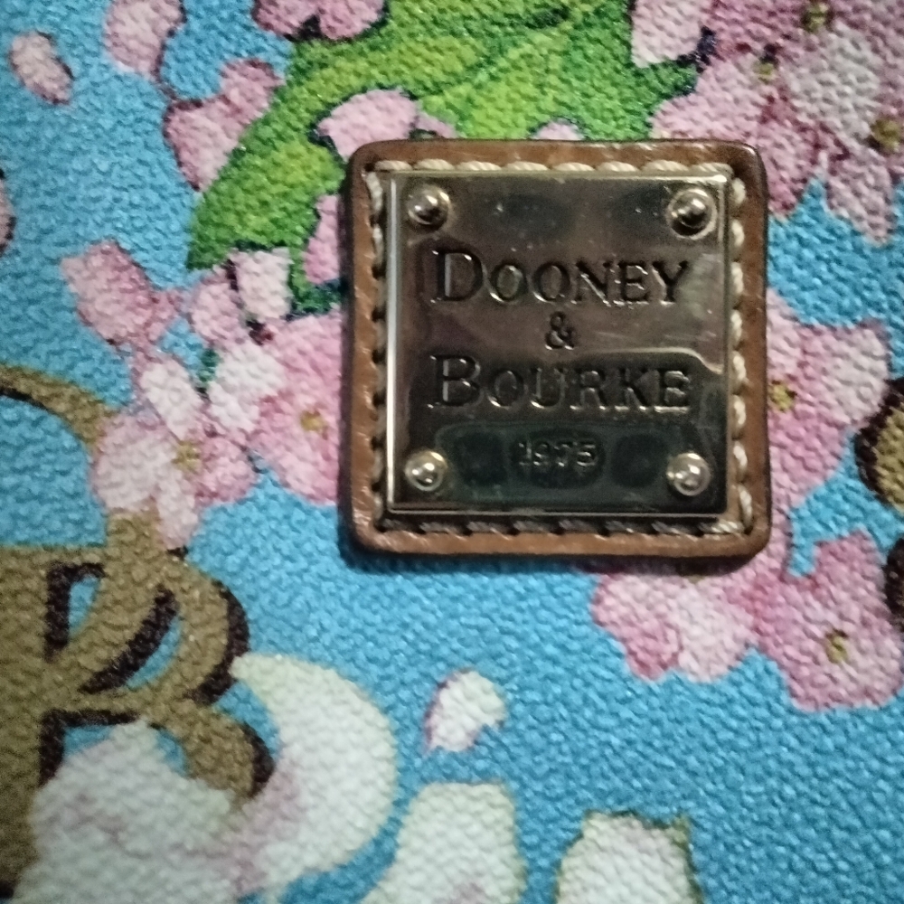 Hydrangea Monogram Nelly Tote Dooney&Bourke Handbag - Picture 5 of 9